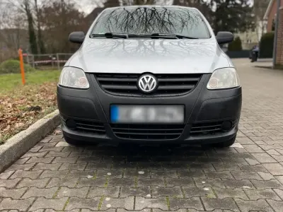 Gebraucht VW Fox 55 PS (40 kW) 2006 Silber Kleinwagen
