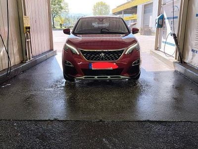 Usata Peugeot 3008 Allure 131 CV (96 kW) 2018 Rosso SUV