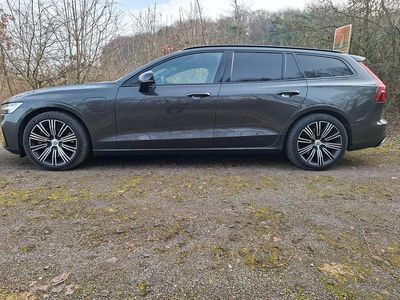 Second-hand Volvo V60 R-Design 341 CP (250 kW) 2021 Gri Break