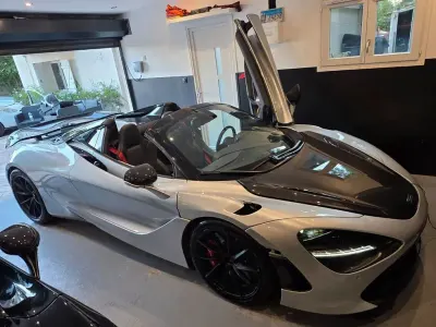 Gebraucht McLaren 720S 721 PS (530 kW) 2022 Silber Cabrio