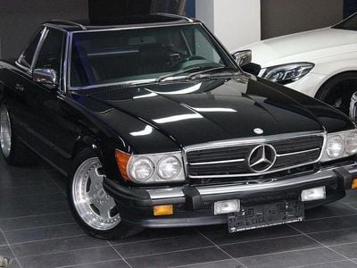 Gebraucht Mercedes 560 231 PS (169 kW) 1986 Schwarz Cabrio