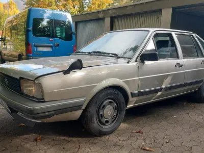Gebraucht VW Santana 90 PS (66 kW) 1986 Silber Limousine