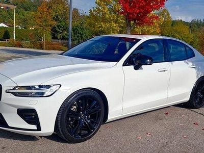 Gebraucht Volvo S60 R-Design 197 PS (144 kW) 2021 Weiß Limousine
