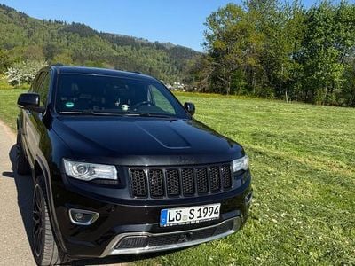 Second-hand Jeep Grand Cherokee Overland 250 CP (183 kW) 2015 Negru SUV