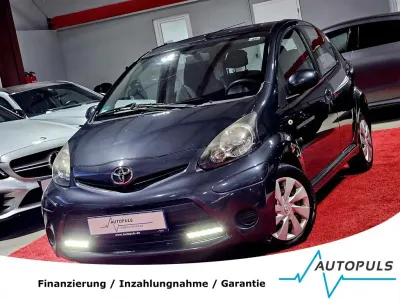 Gebraucht Toyota Aygo Cool 68 PS (50 kW) 2013 Anthracite grey Kleinwagen
