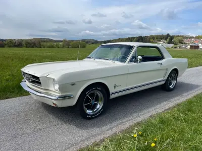 Gebraucht Ford Mustang 200 PS (147 kW) 1965 Weiß Coupé