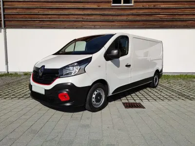 Gebraucht Renault Trafic 121 PS (88 kW) 2018 Weiß Van / Kleinbus