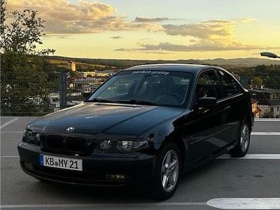 Gebraucht BMW 318 Basis 143 PS (105 kW) 2003 Schwarz Coupé