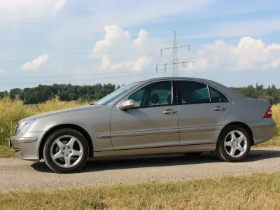 Gebraucht Mercedes C180 143 PS (105 kW) 2003 Silber Kombi