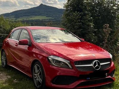 Usata Mercedes A200 AMG line 156 CV (114 kW) 2017 Rosso Utilitaria