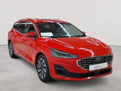 Gebraucht Ford Focus Titanium X 115 PS (84 kW) 2023 Race red Kombi