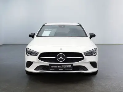 Gebraucht Mercedes CLA200 Shooting Brake 150 PS (110 kW) 2023 Kombi