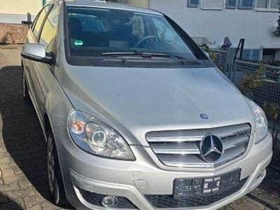 Mercedes B170