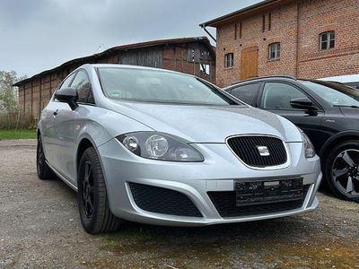 Gebraucht Seat Leon 86 PS (63 kW) 2012 Silber Limousine