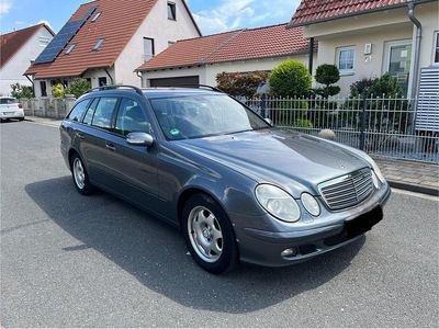 Mercedes E220