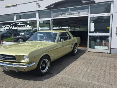 Gebraucht Ford V8 200 PS (147 kW) 1965 Grün