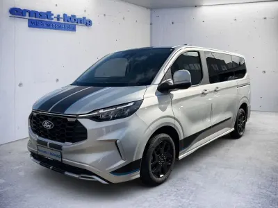Gebraucht Ford Tourneo Sport 170 PS (125 kW) 2025 Moondust silver (metallic) Van / Kleinbus