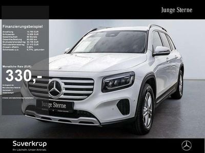 Mercedes GLB220