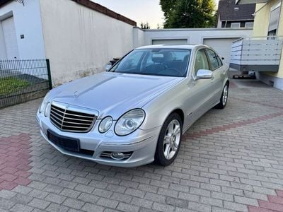 Mercedes E200
