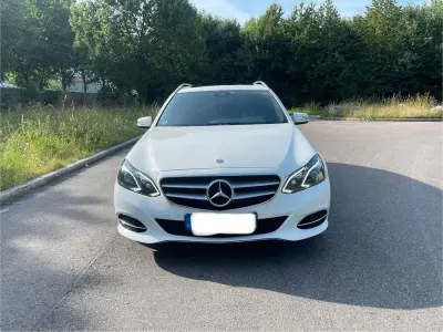 Gebraucht Mercedes E350 Avantgarde 258 PS (189 kW) 2015 Weiß Limousine
