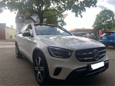 gebraucht Mercedes GLC220 GLC 220d 4 Matic 9G-TRONIC