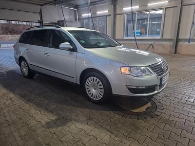 Gebraucht VW Passat 105 PS (77 kW) 2005 Silber Limousine