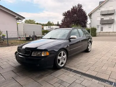 Gebraucht Audi A4 250 PS (183 kW) 2000 Blau Kombi
