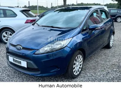 Gebraucht Ford Fiesta 82 PS (60 kW) 2012 Blau Limousine