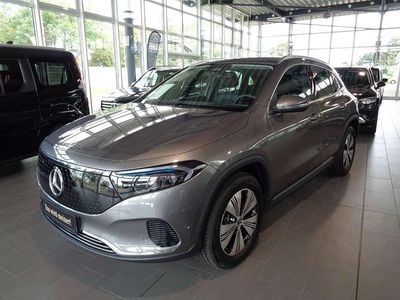 Gebraucht Mercedes EQA300 167 kW (228 PS) 2024 Mountaingrau SUV