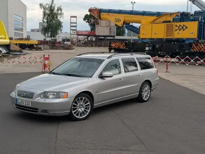 Gebraucht Volvo V70 163 PS (119 kW) 2007 Silber Kombi