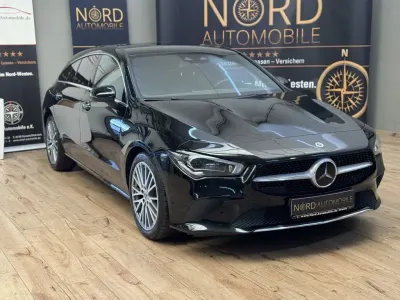 Gebraucht Mercedes CLA200 Shooting Brake Progressive 150 PS (110 kW) 2022 Schwarz Kombi