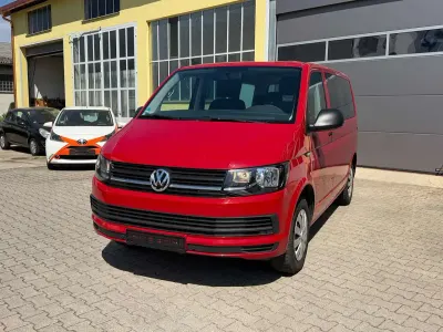Gebraucht VW Multivan 150 PS (110 kW) 2018 Kirschrot Van / Kleinbus