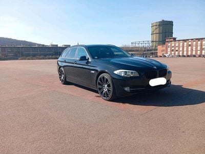 BMW 525
