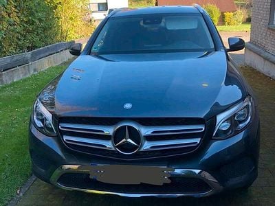 Mercedes GLC220