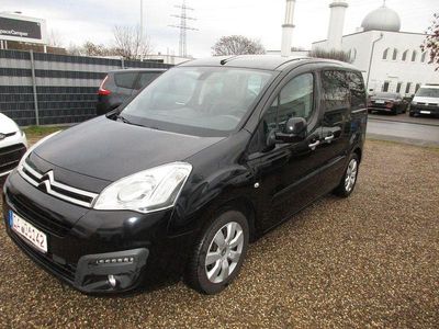 Schwarz Gebraucht 2015 Citroën Berlingo SELECTION Van / Kleinbus | 8.500 € (Fairer Preis)