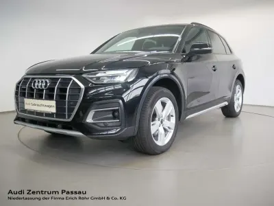Gebraucht Audi Q5 Ambiente 204 PS (150 kW) 2022 Mythosschwarz metallic SUV