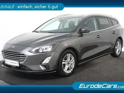 Używany Ford Focus Titanium 125 KM (91 kW) 2022 Szary Kombi