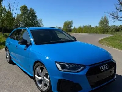 Gebraucht Audi A4 S-Line 190 PS (139 kW) 2020 Blau Kombi