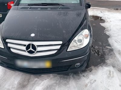 Gebraucht Mercedes B180 116 PS (85 kW) 2007 Schwarz Van / Kleinbus