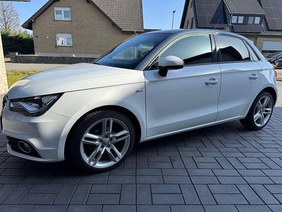 Gebraucht Audi A1 Sportback S-Line 86 PS (63 kW) 2012 Weiß Kleinwagen