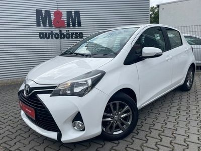 Gebraucht Toyota Yaris 69 PS (50 kW) 2016 Weiß Kleinwagen