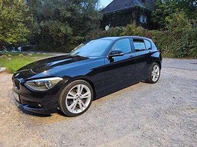 Gebraucht BMW 116 136 PS (100 kW) 2011 Schwarz Kleinwagen