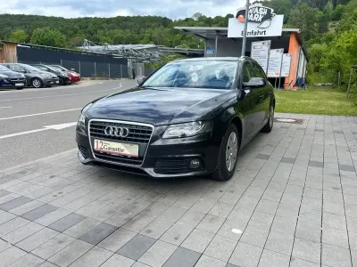Gebraucht Audi A4 Attraction 120 PS (88 kW) 2011 Grau Kombi