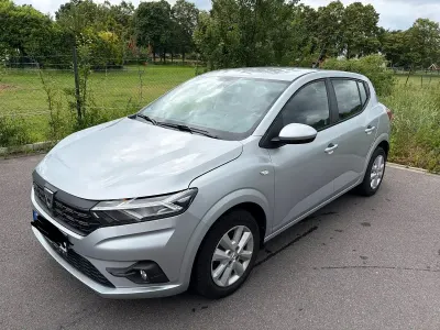 Gebraucht Dacia Sandero Comfort 101 PS (74 kW) 2021 Silber Limousine