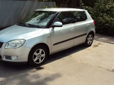Gebraucht Skoda Fabia GreenLine 80 PS (58 kW) 2008 Silber Limousine
