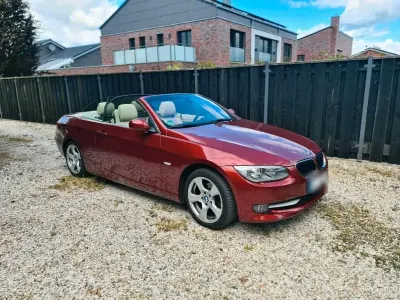 Gebraucht BMW 320 Cabriolet 170 PS (125 kW) 2010 Rot Cabrio