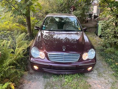 Mercedes C180