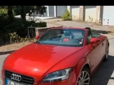 Gebraucht Audi TT Roadster Sport 160 PS (117 kW) 2012 Rot Cabrio