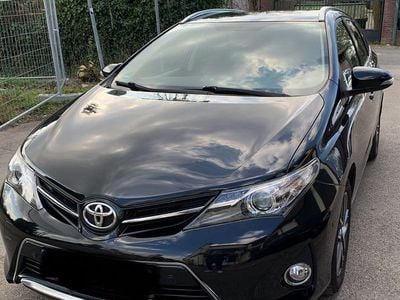 Gebraucht Toyota Auris Touring Sports 132 PS (97 kW) 2015 Schwarz Kombi