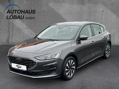 Gebraucht Ford Focus Titanium 125 PS (91 kW) 2023 Grau Limousine